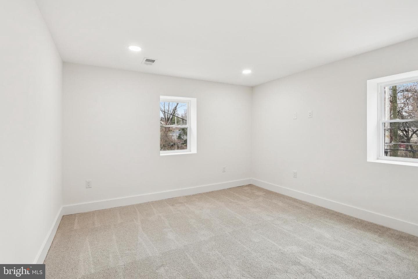 614 Foxcroft Road photo 29