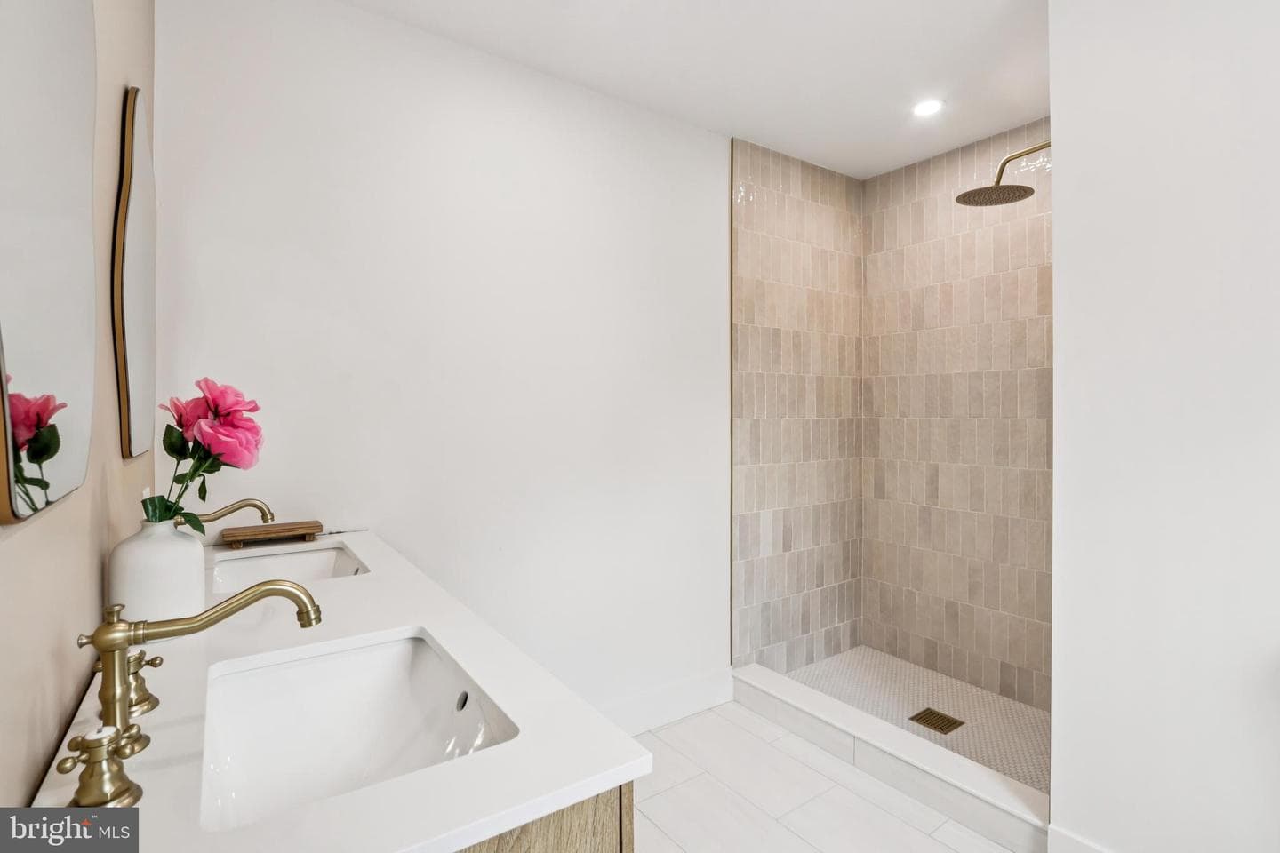 614 Foxcroft Road photo 34