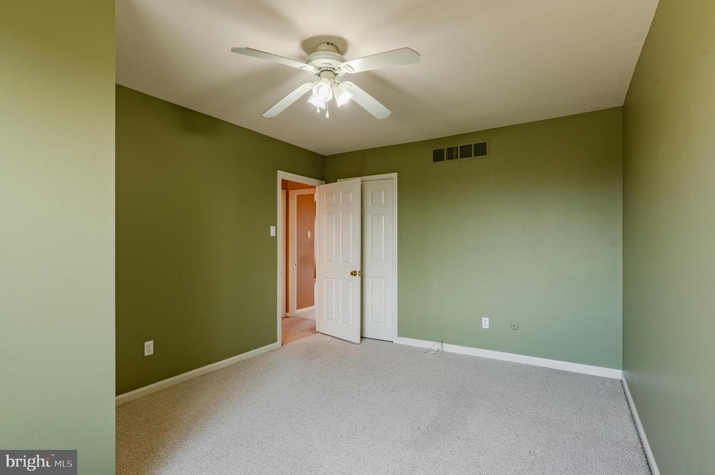 2400 Honey Run Road photo 24