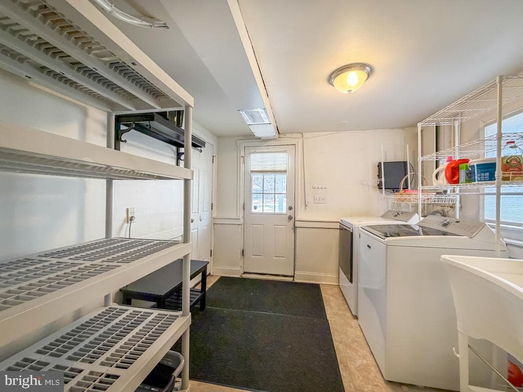 513 Barbara Drive photo 38