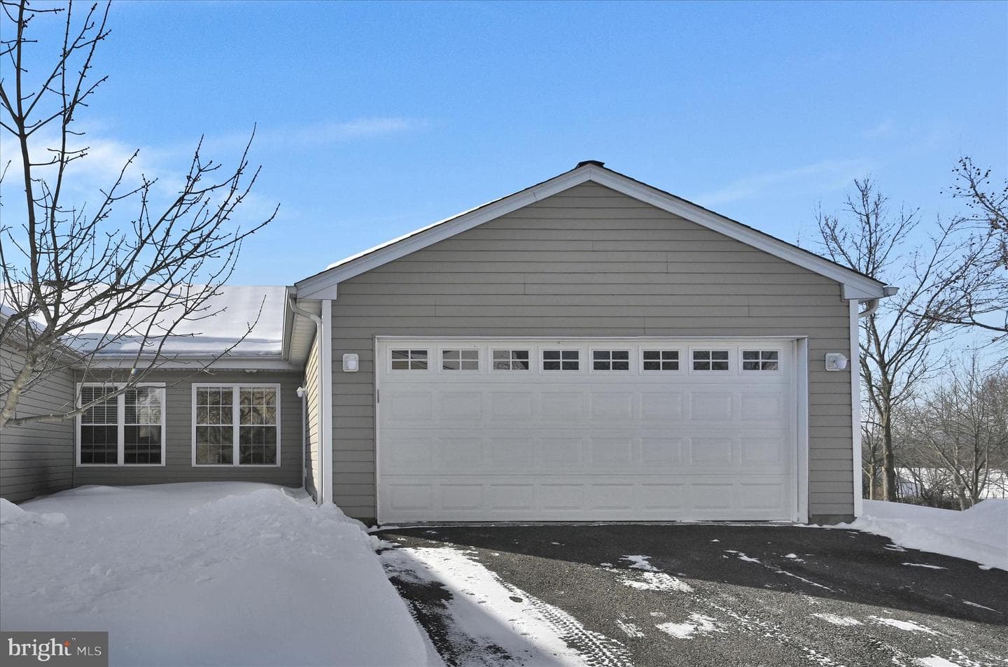 112 W Harmony Drive photo 30