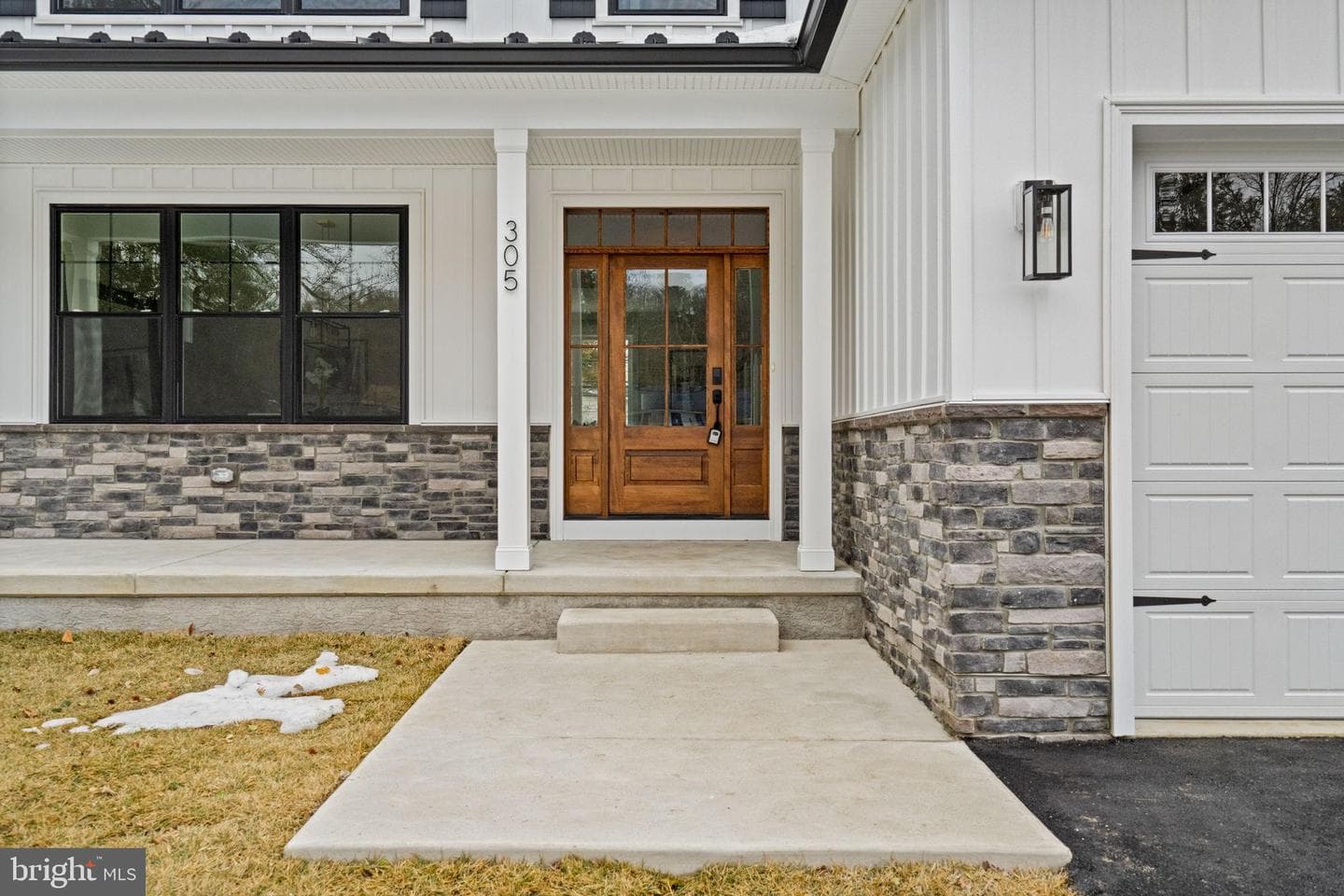 305 Glenway Road photo 4