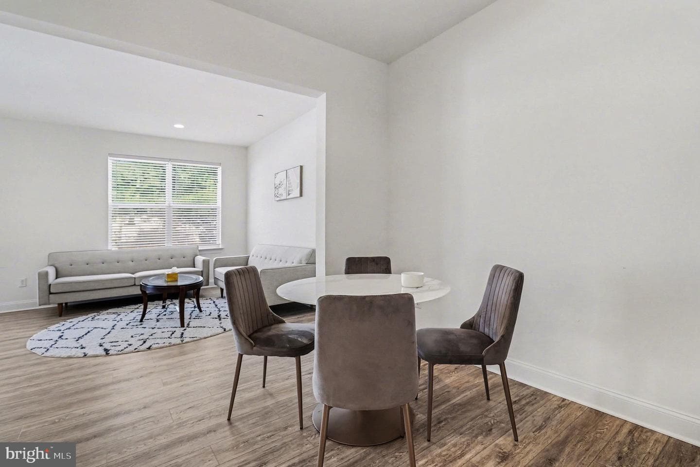 202 Arch Way photo 10