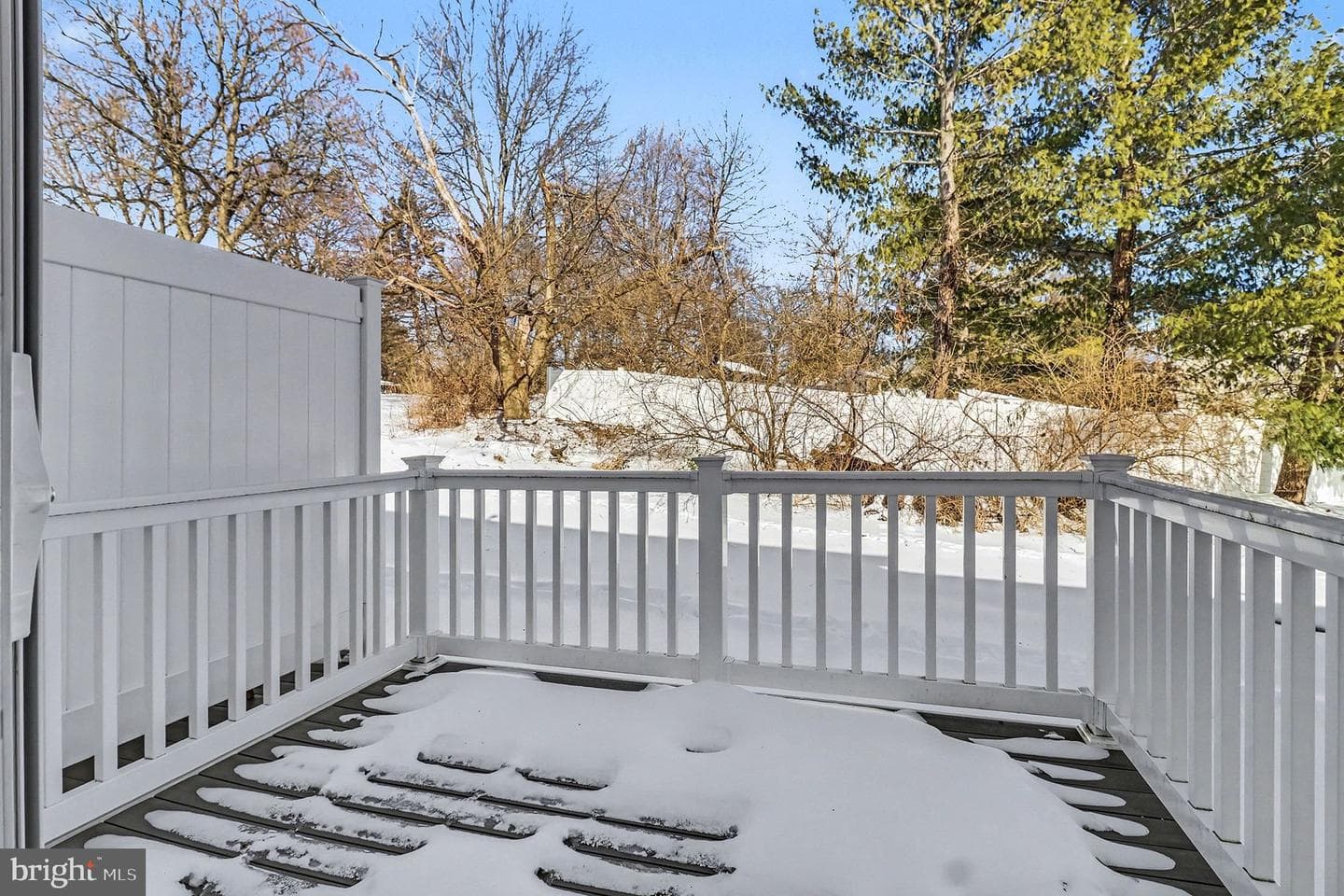 202 Arch Way photo 13