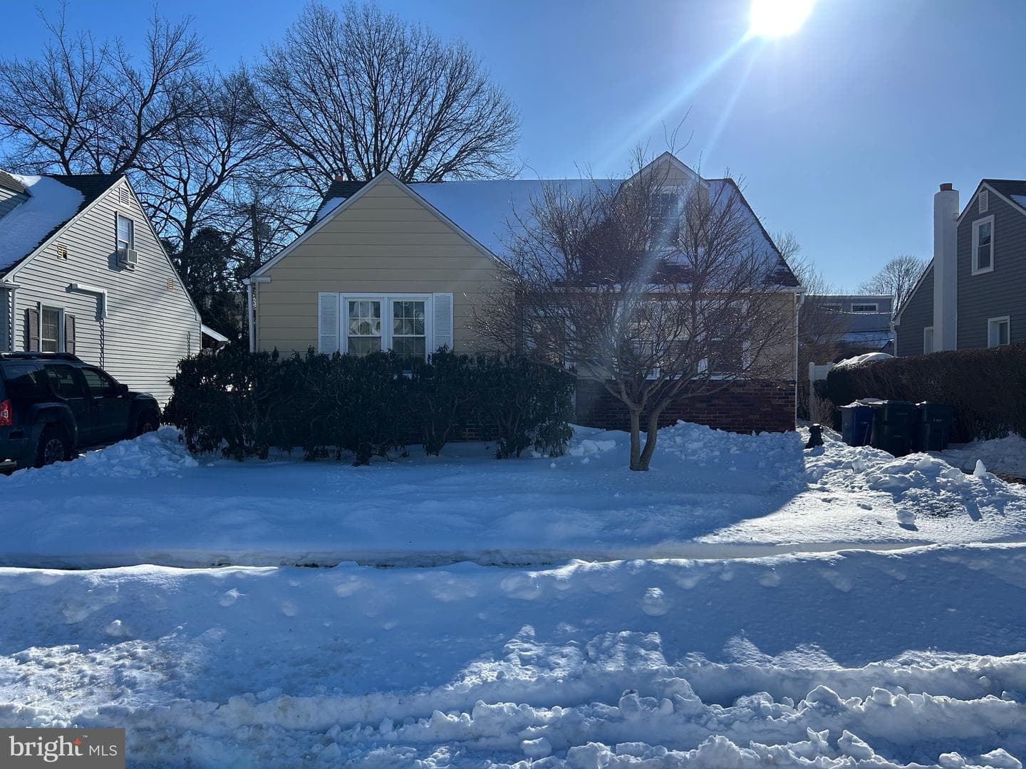 1369 Birchwood Avenue photo 2