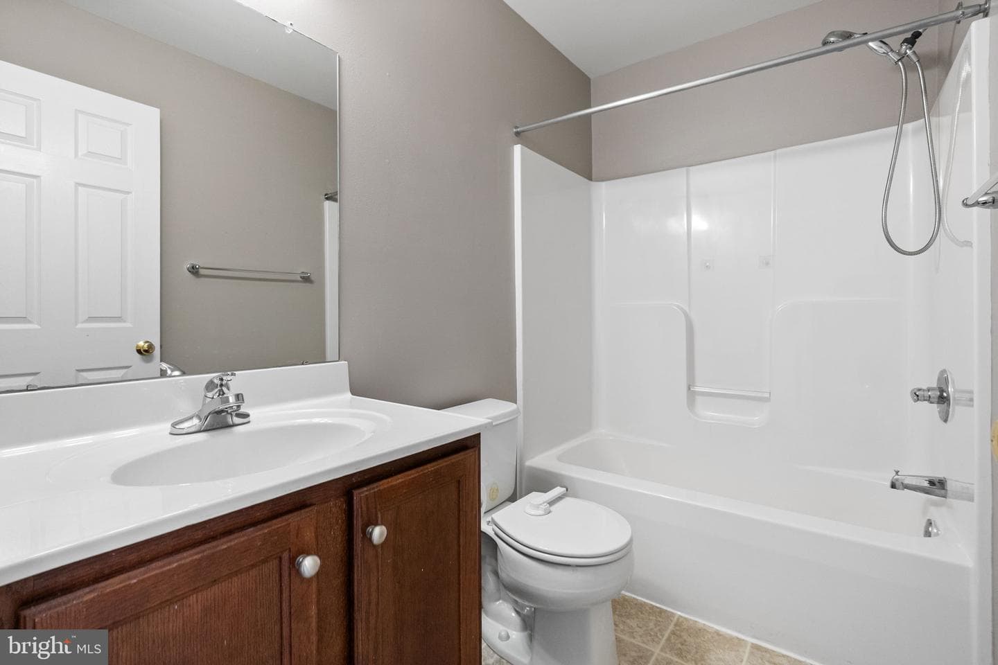 101 Green View Drive photo 26