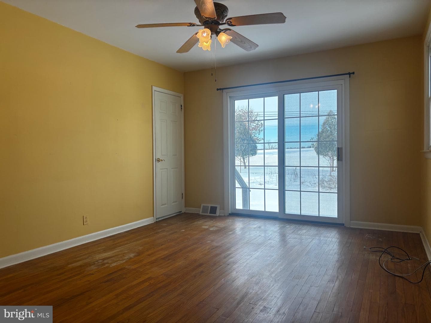 534 Barbara Drive photo 16