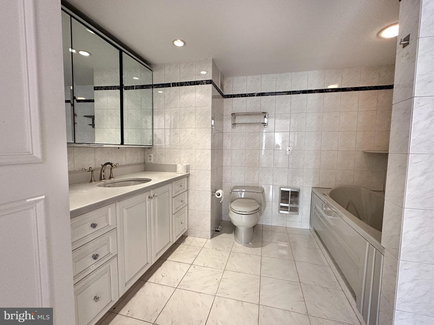 1001 City Avenue #W-405 photo 44