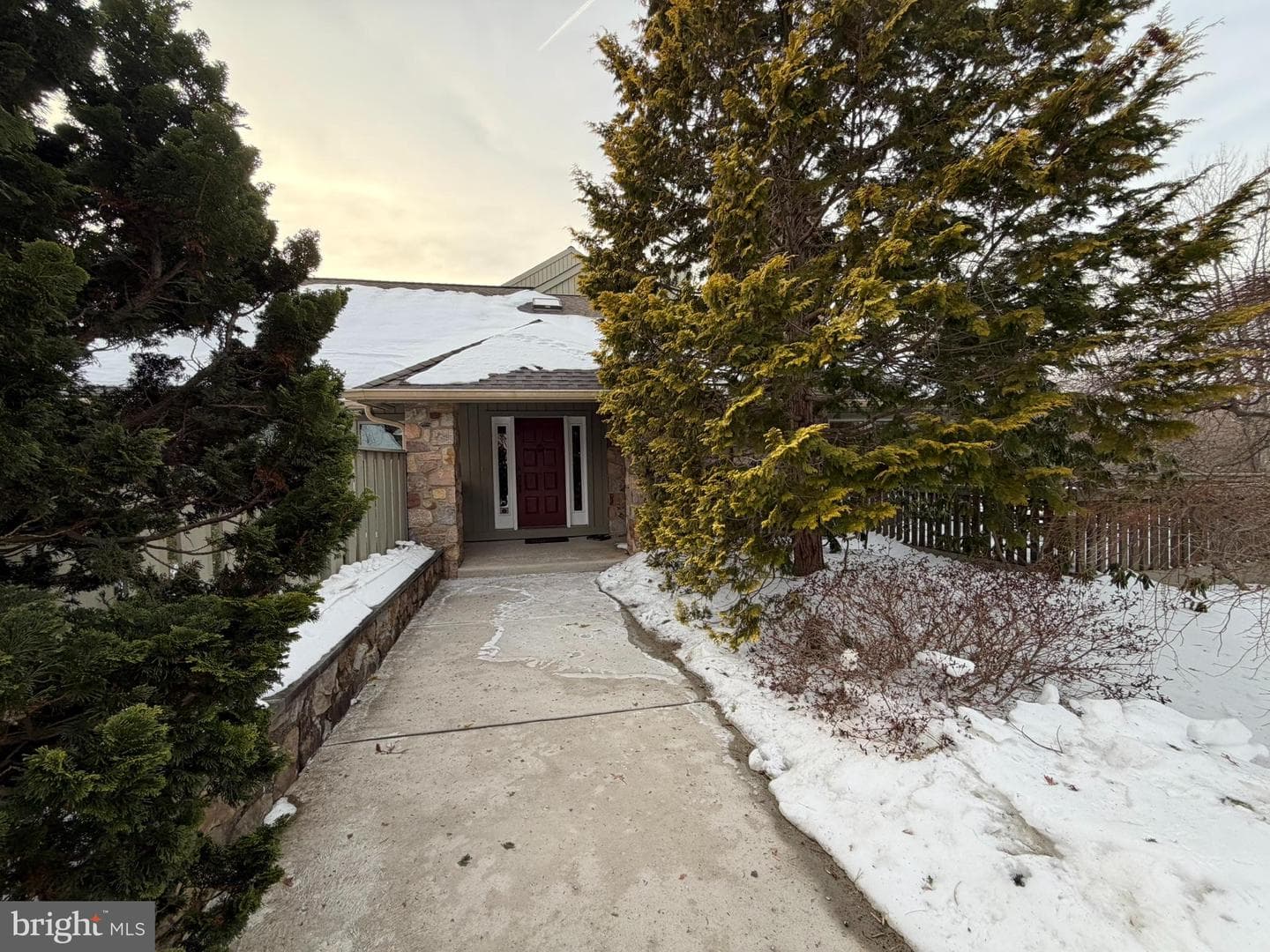 1062 Broadmoor Road photo 2