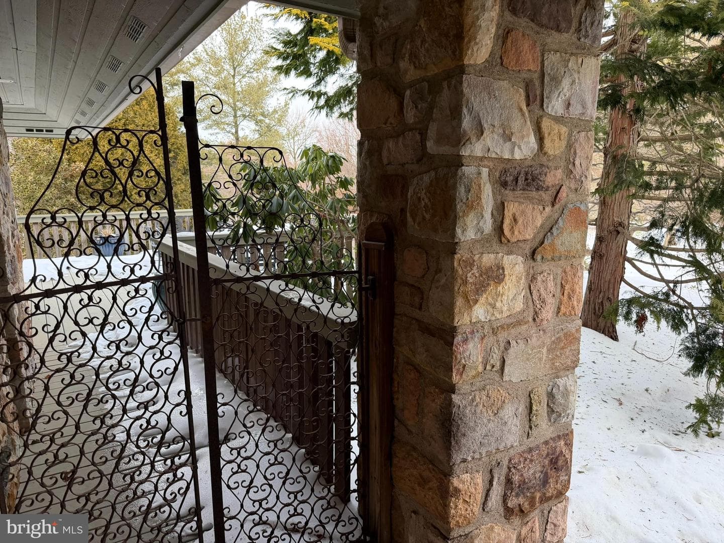 1062 Broadmoor Road photo 3