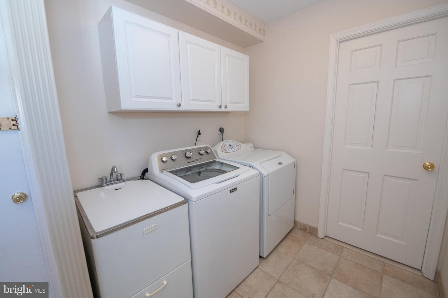 233 Lamplighter Lane photo 25
