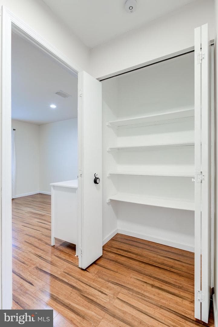 421 Wendover #126-B photo 13