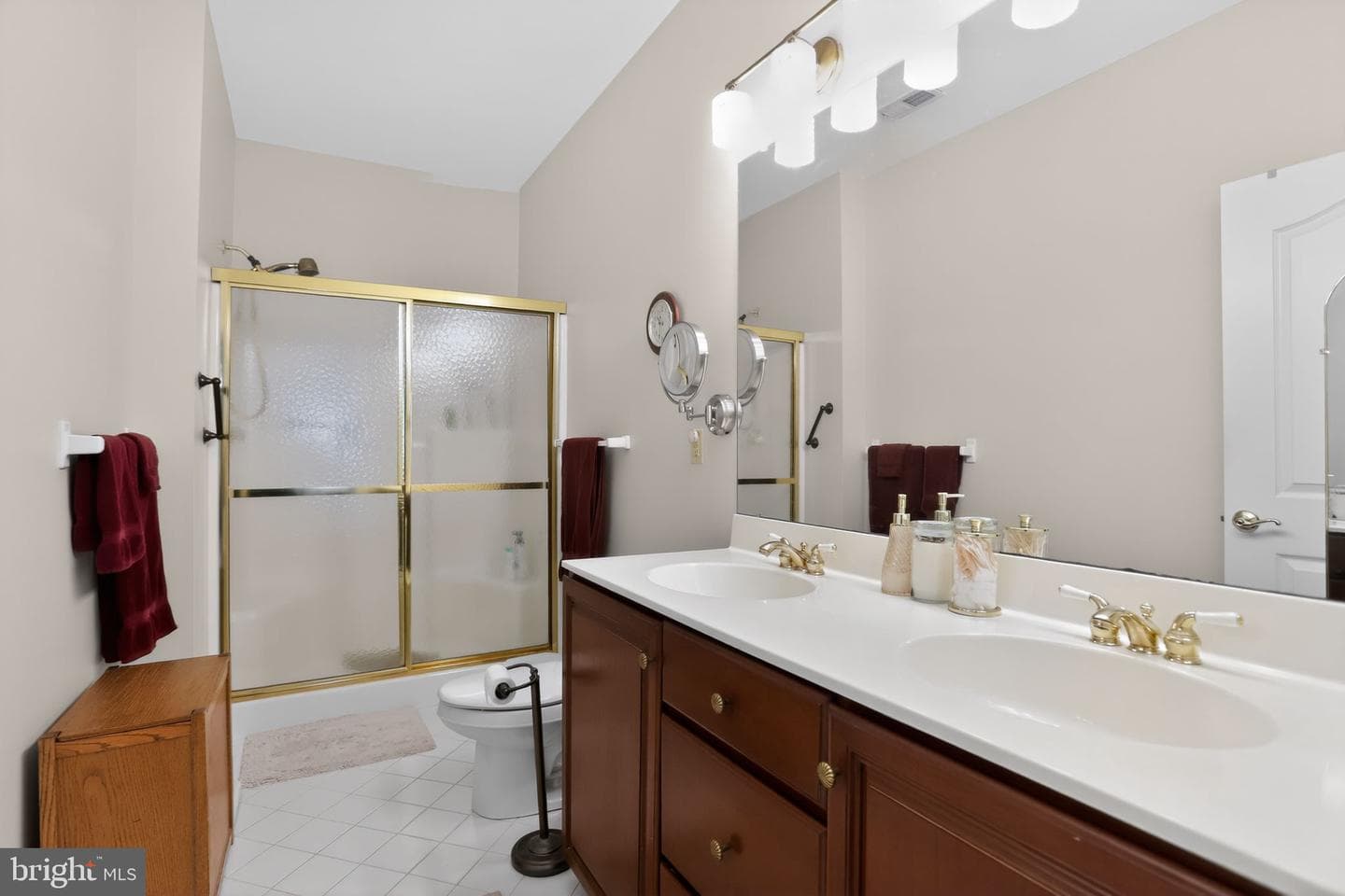 417 Ruth Court photo 20