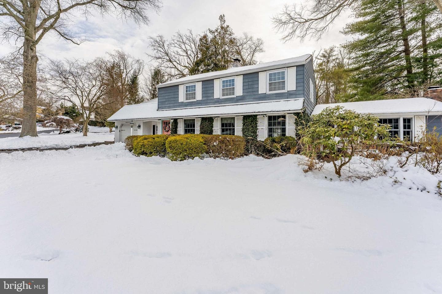 2212 Lantern Lane photo 1