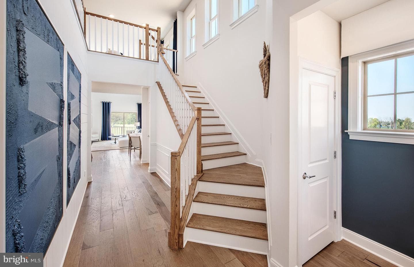 604 America #northbrook Model Drive photo 7