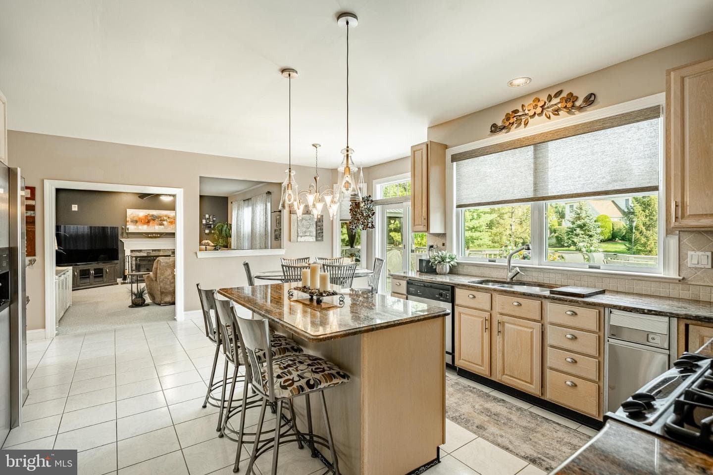 1716 Saint Georges Road photo 45