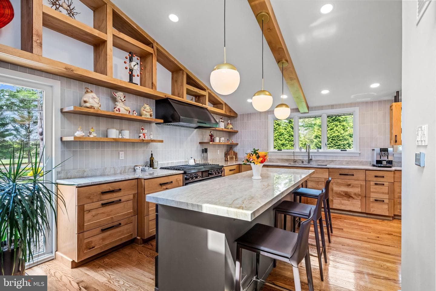 420 Cathcart Road photo 4