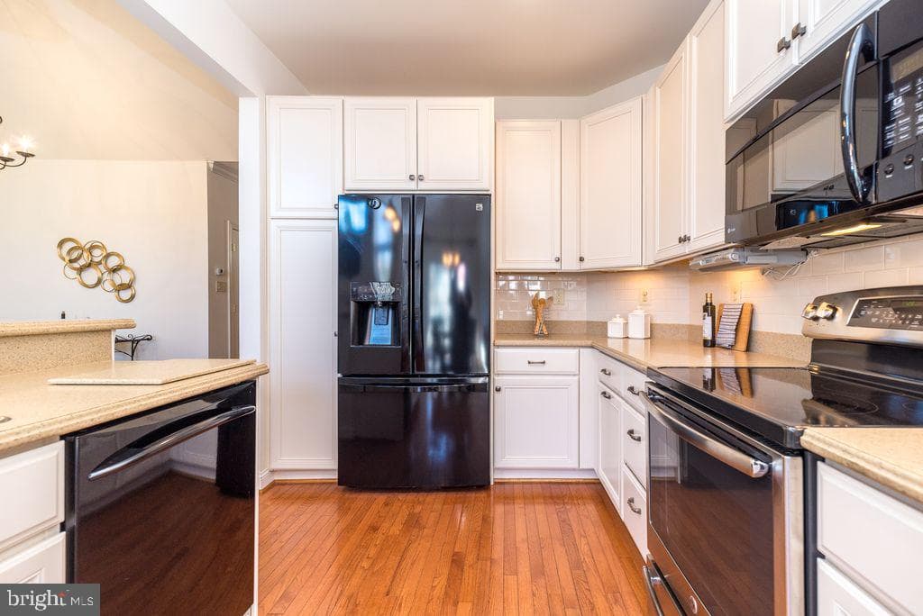 114 W Kennedy Road #189 photo 9