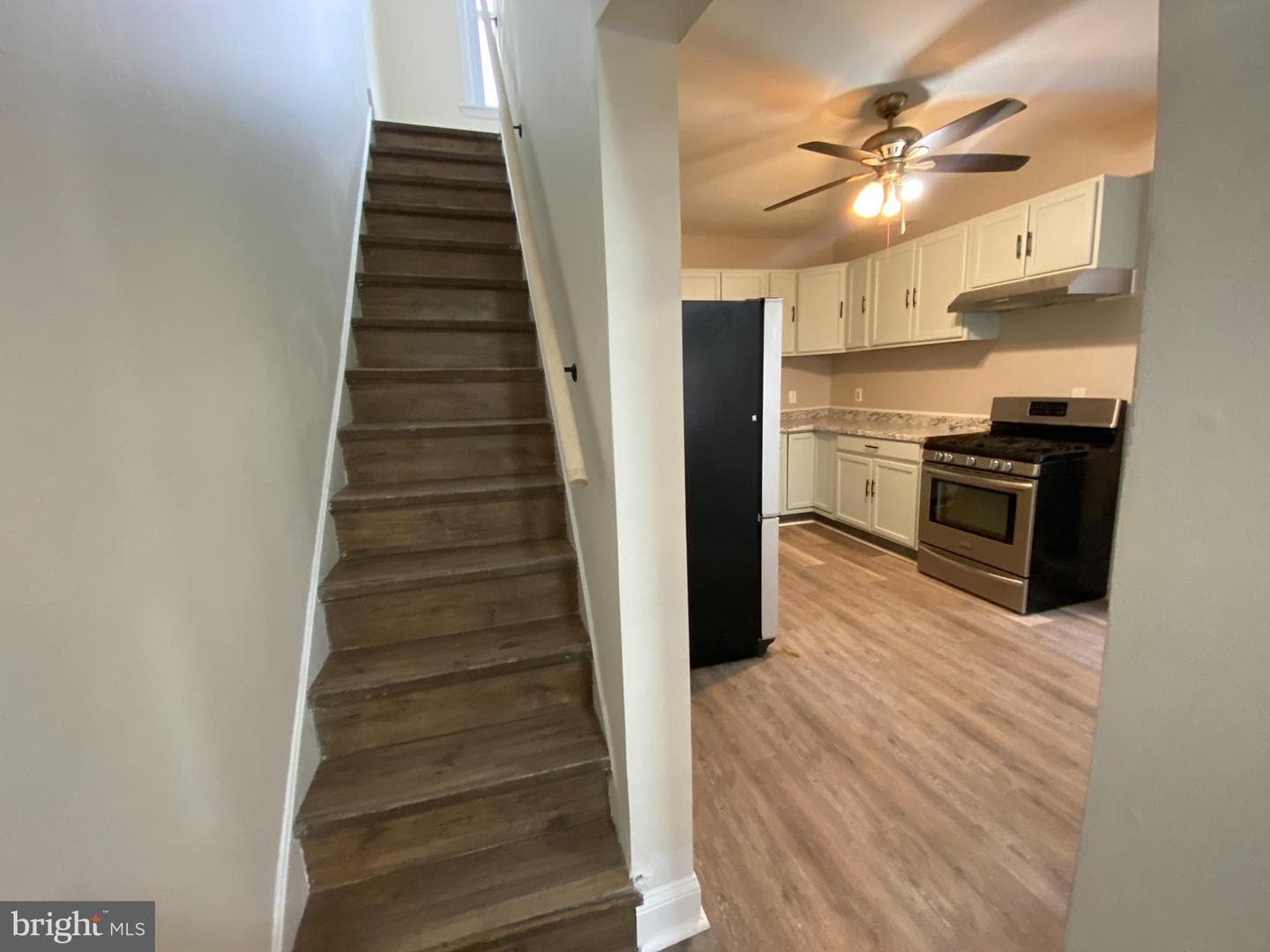 220 Pearl Street photo 10