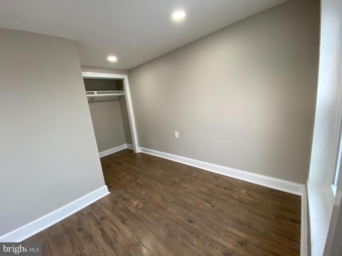 220 Pearl Street photo 20