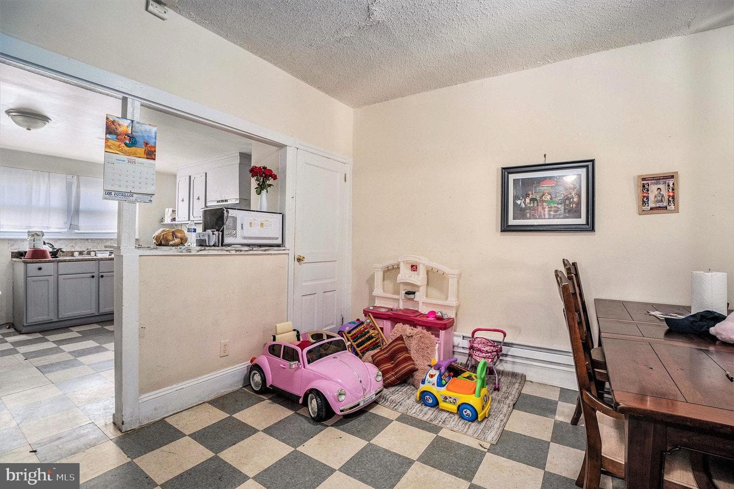 16 W Spruce Street photo 11