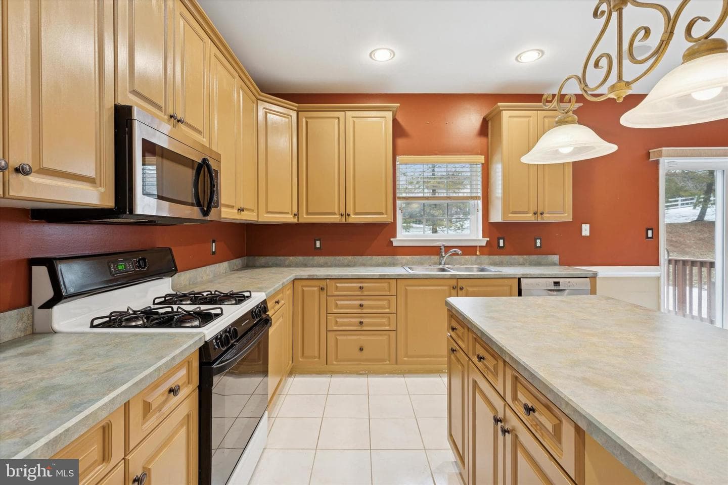 106 Donna Drive photo 11