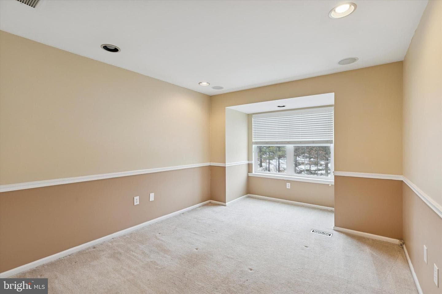 106 Donna Drive photo 17