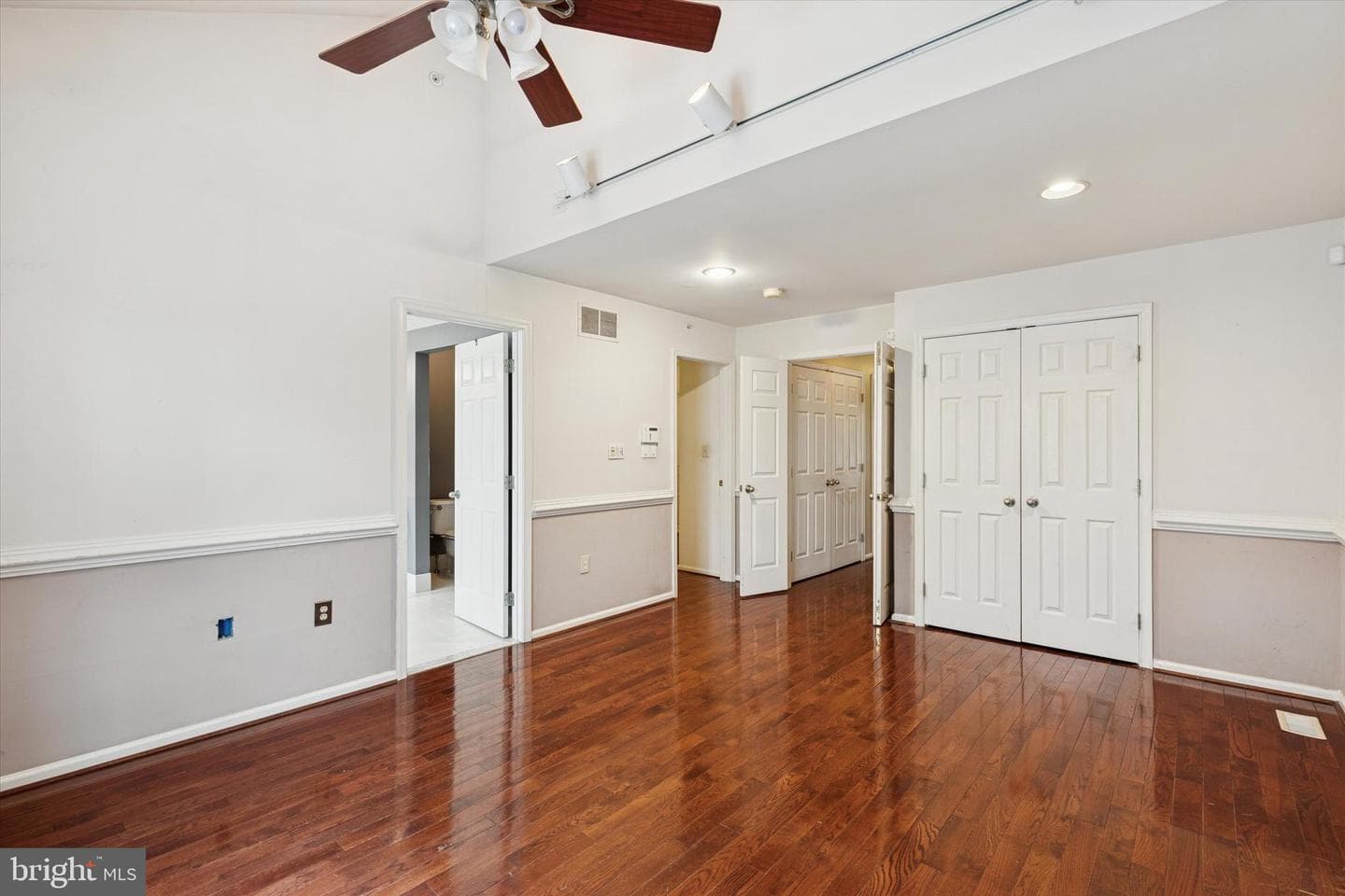 106 Donna Drive photo 21