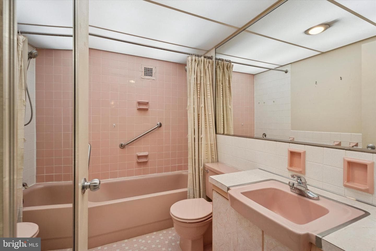 1001 City Avenue #W-816 photo 15