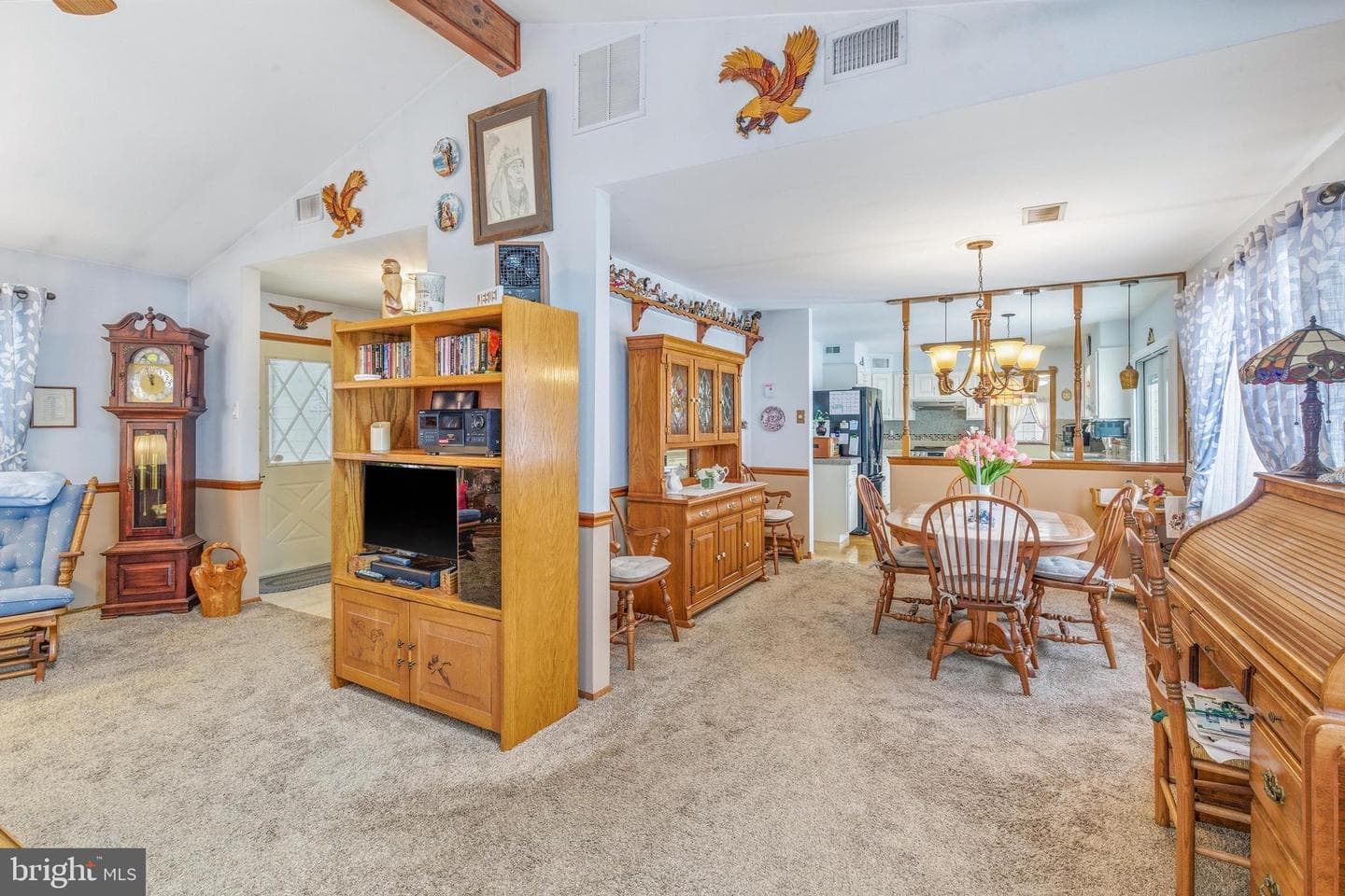 312 Royal Avenue photo 8