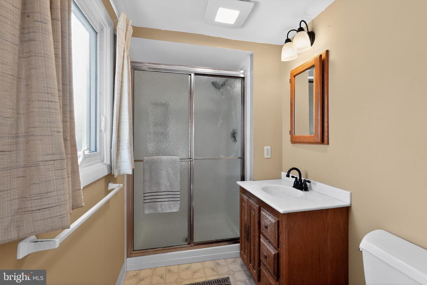 372 High Street photo 31