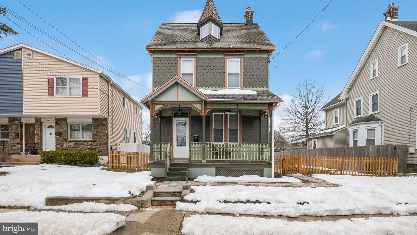 241 Susquehanna Avenue photo 1