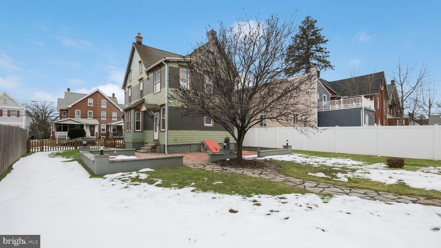 241 Susquehanna Avenue photo 23