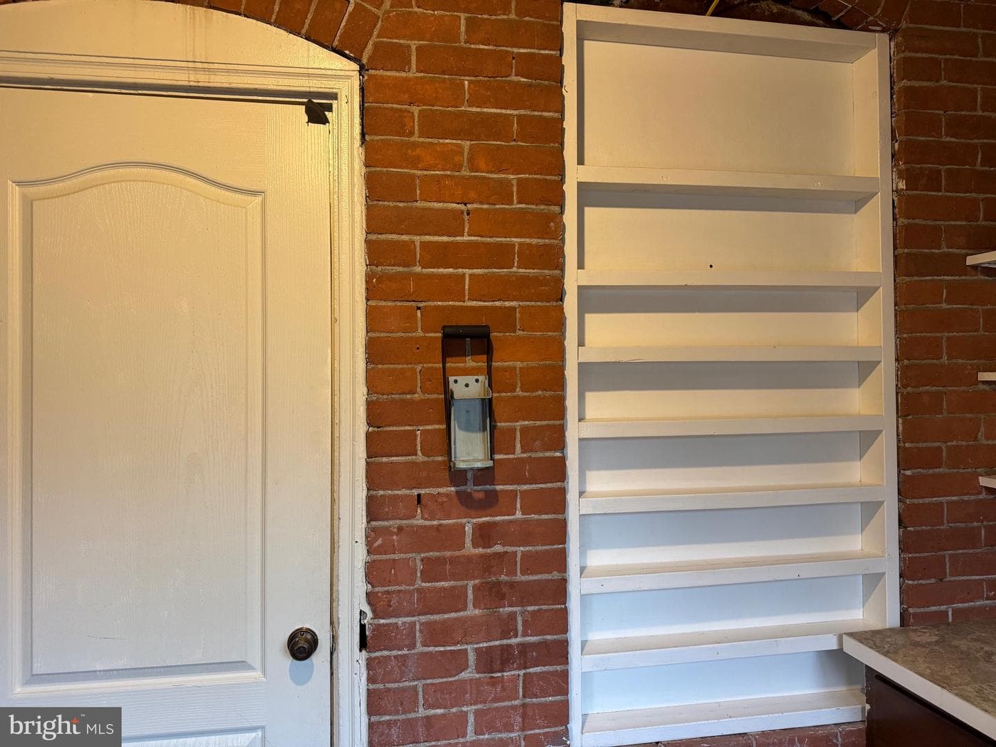 52 Hillside Avenue photo 17