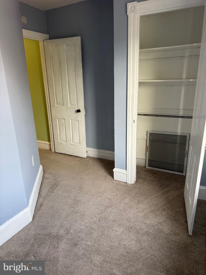 52 Hillside Avenue photo 25