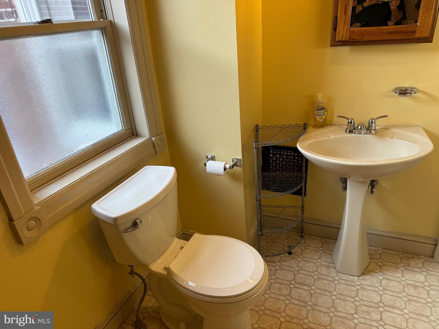 52 Hillside Avenue photo 29