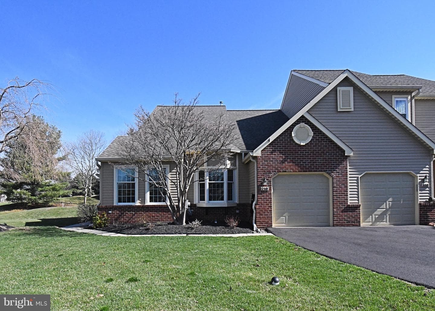 210 Pinecrest Lane