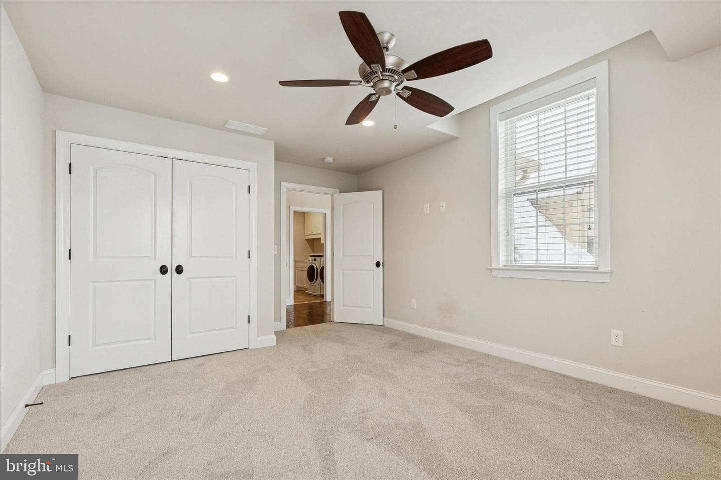 400 Morris Court photo 27
