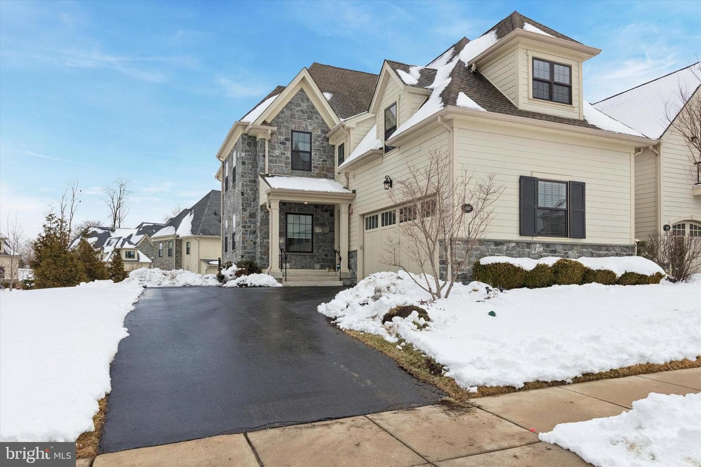 400 Morris Court photo 36