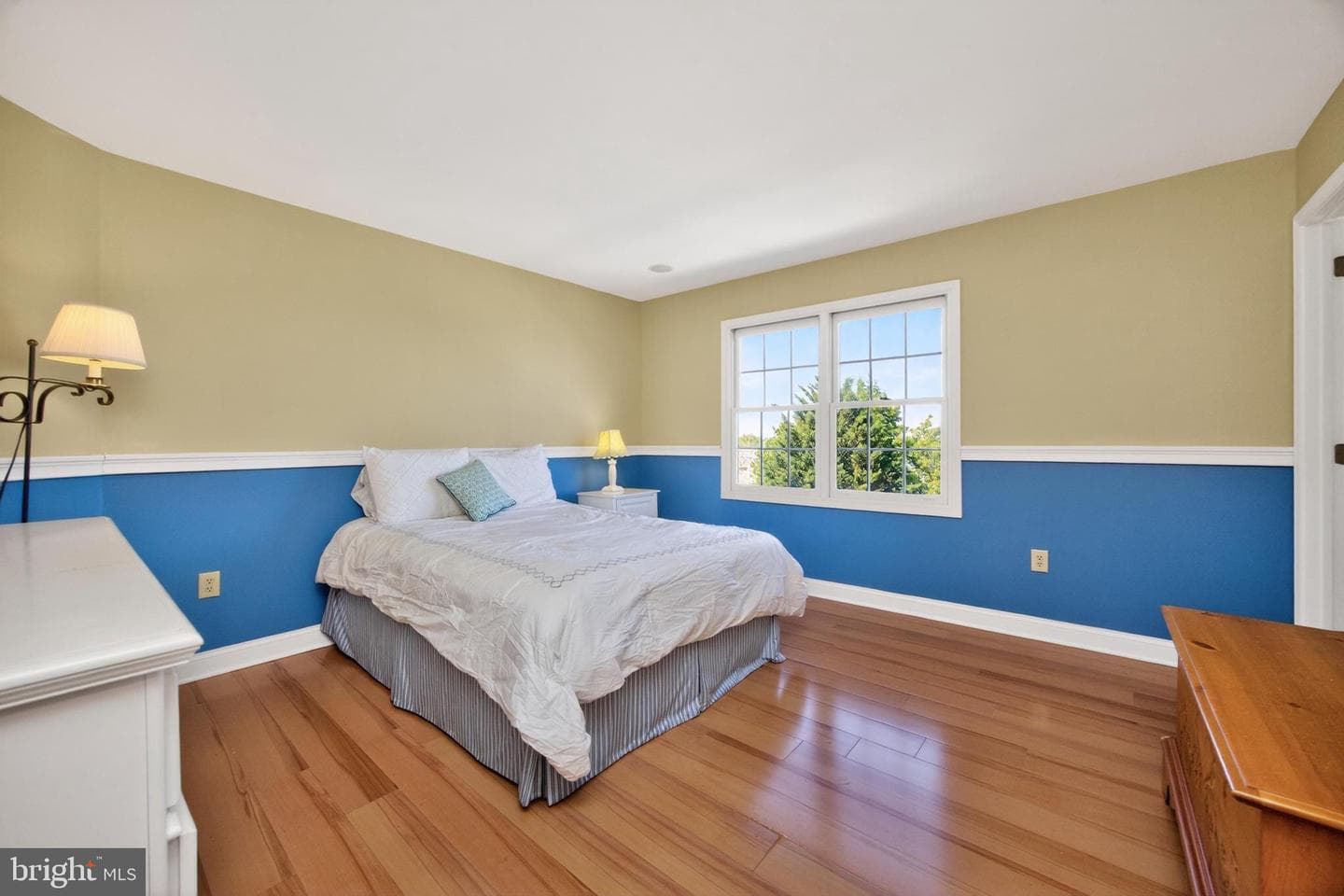 552 Longfellow Lane photo 33