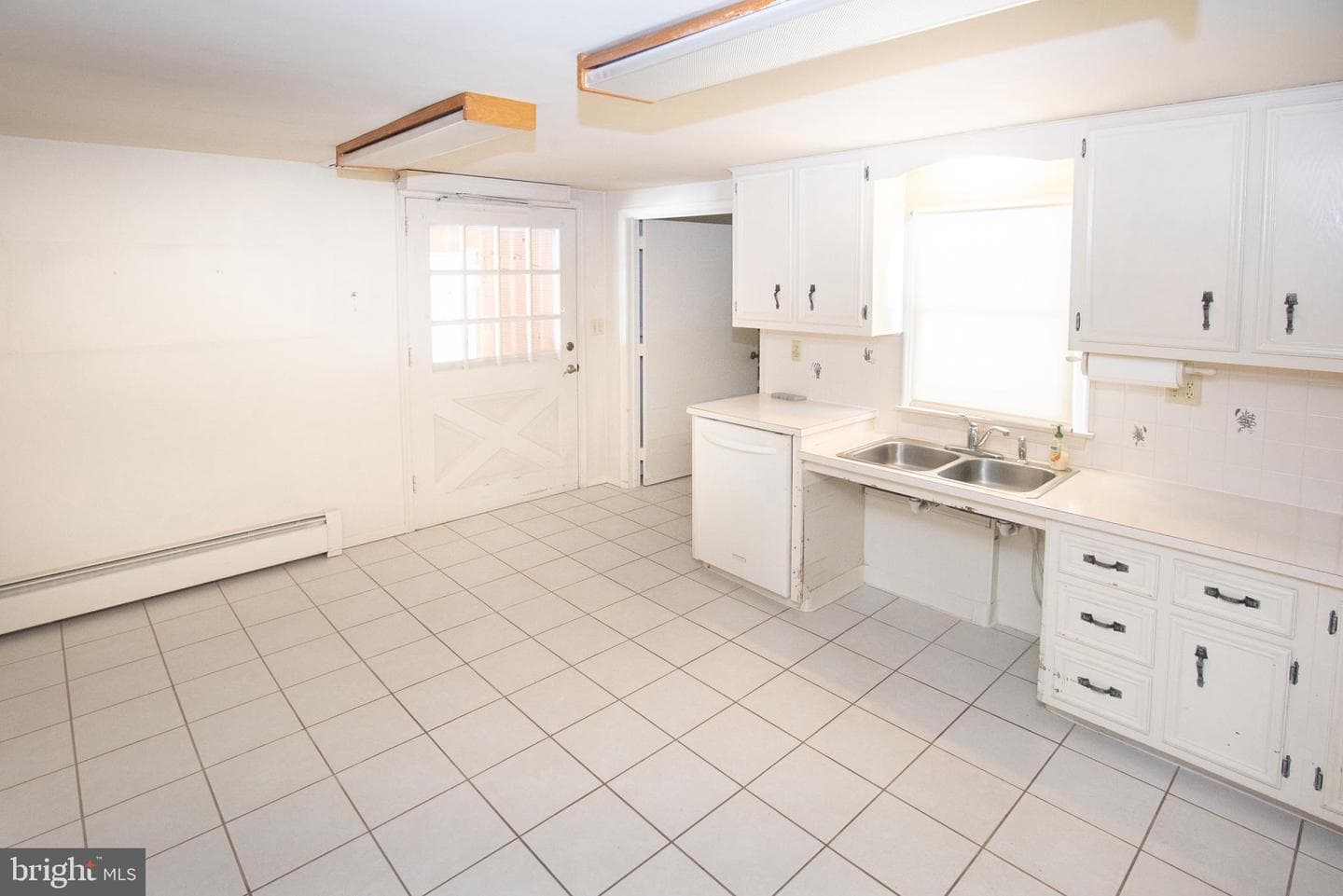 25 E Township Line Road photo 6