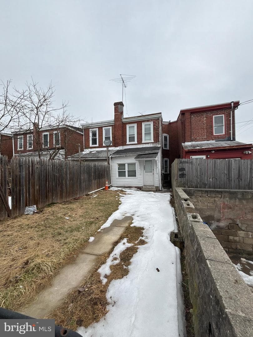 203 Chain Street photo 45