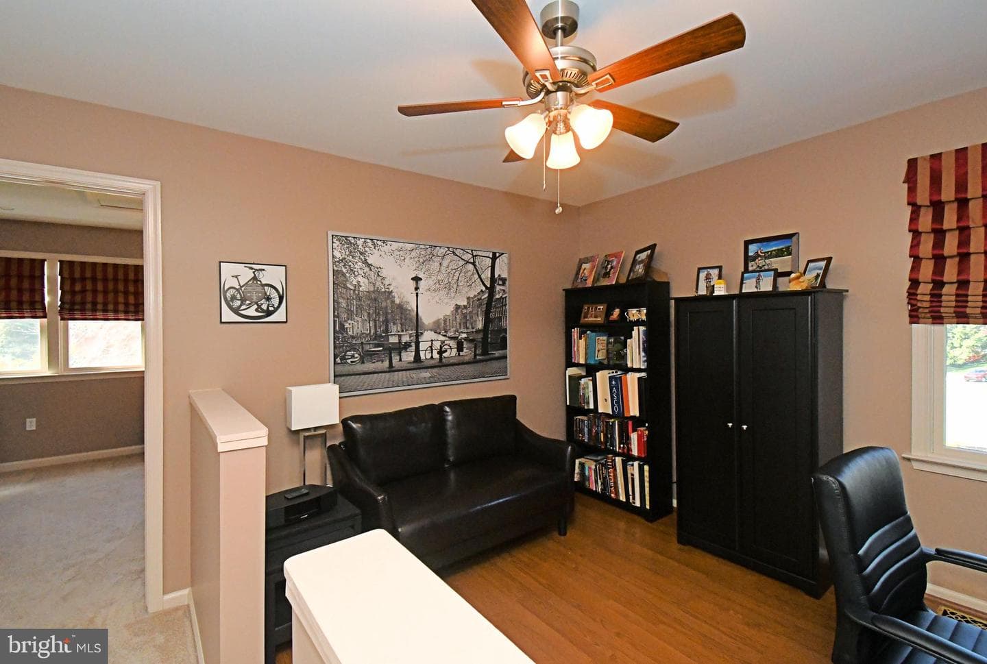 381 Courtland Avenue photo 26