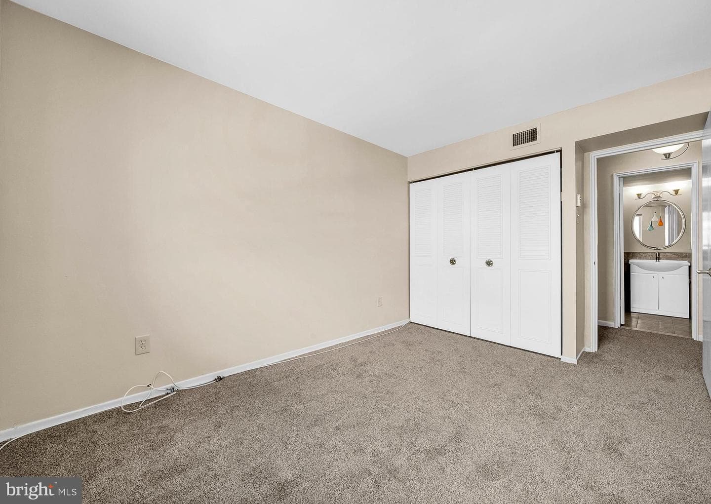 1570 The Fairway #411 E photo 36