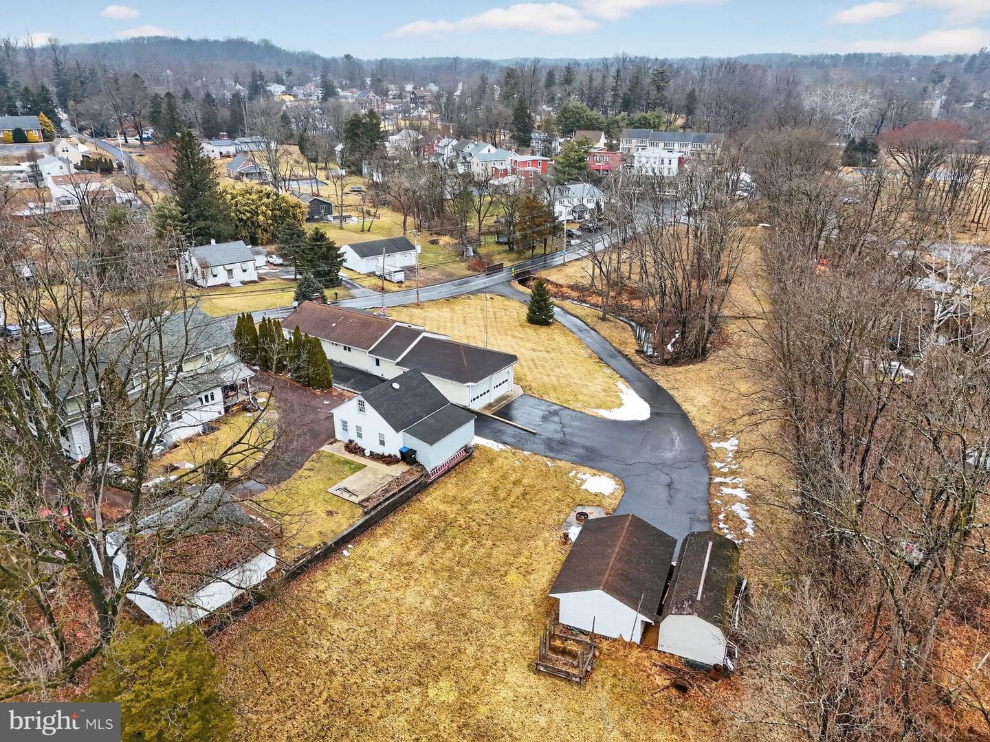 211 Spring Mount Road photo 31