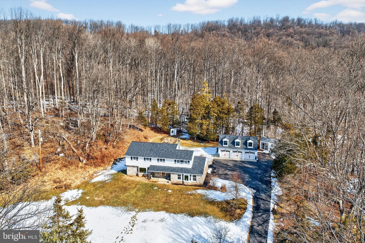 2355 Deep Creek Road photo 4