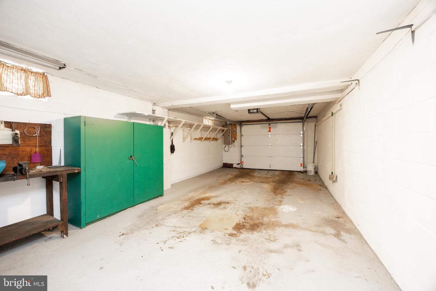 746 N Hanover Street photo 28