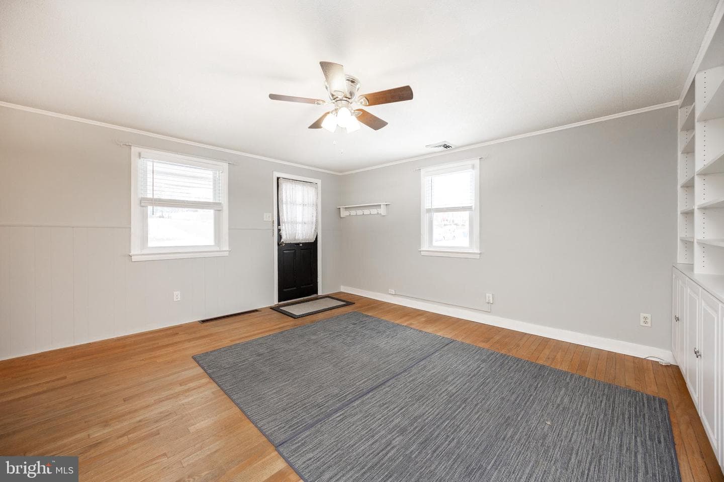 746 N Hanover Street photo 9
