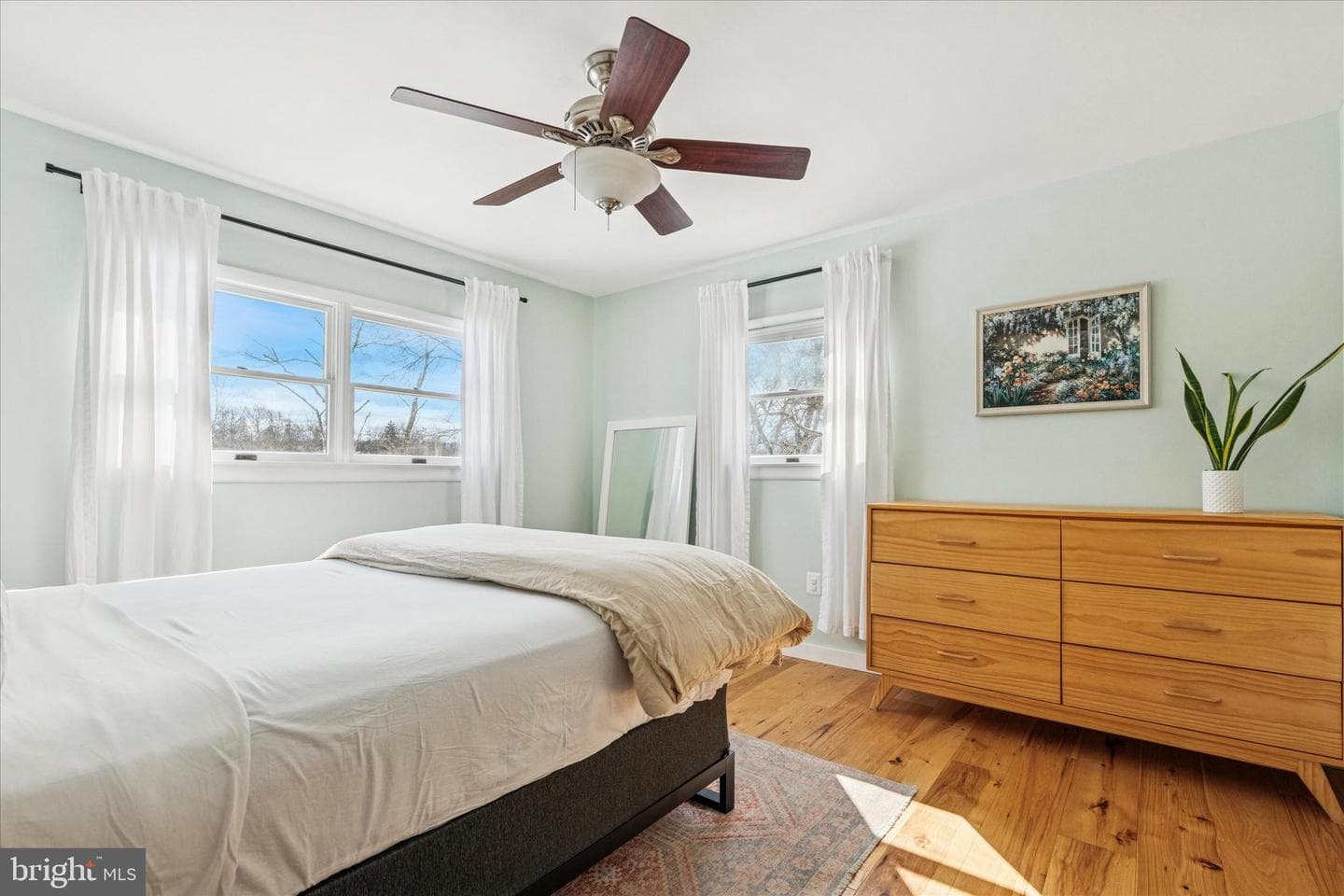360 Maple Avenue photo 18