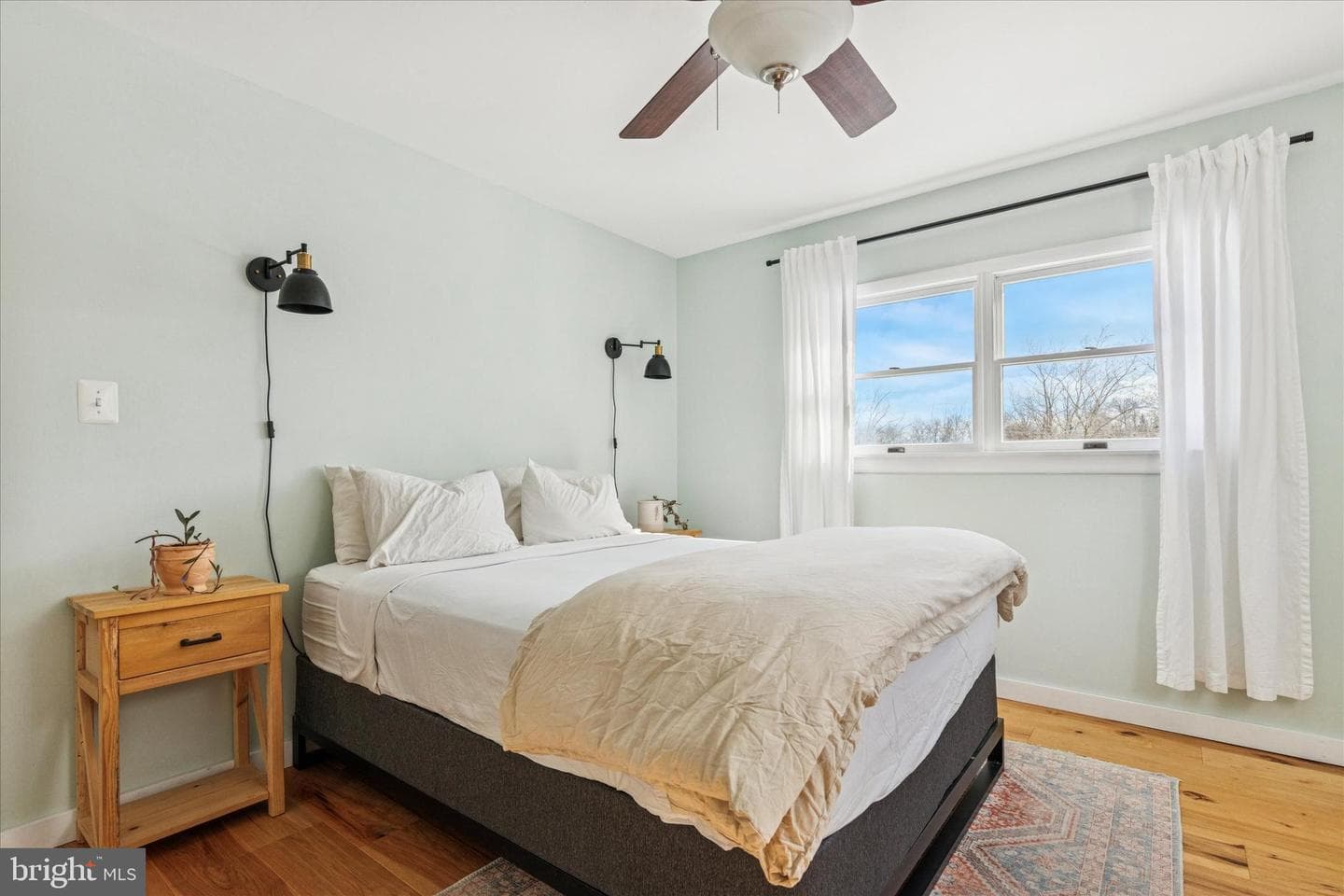 360 Maple Avenue photo 19